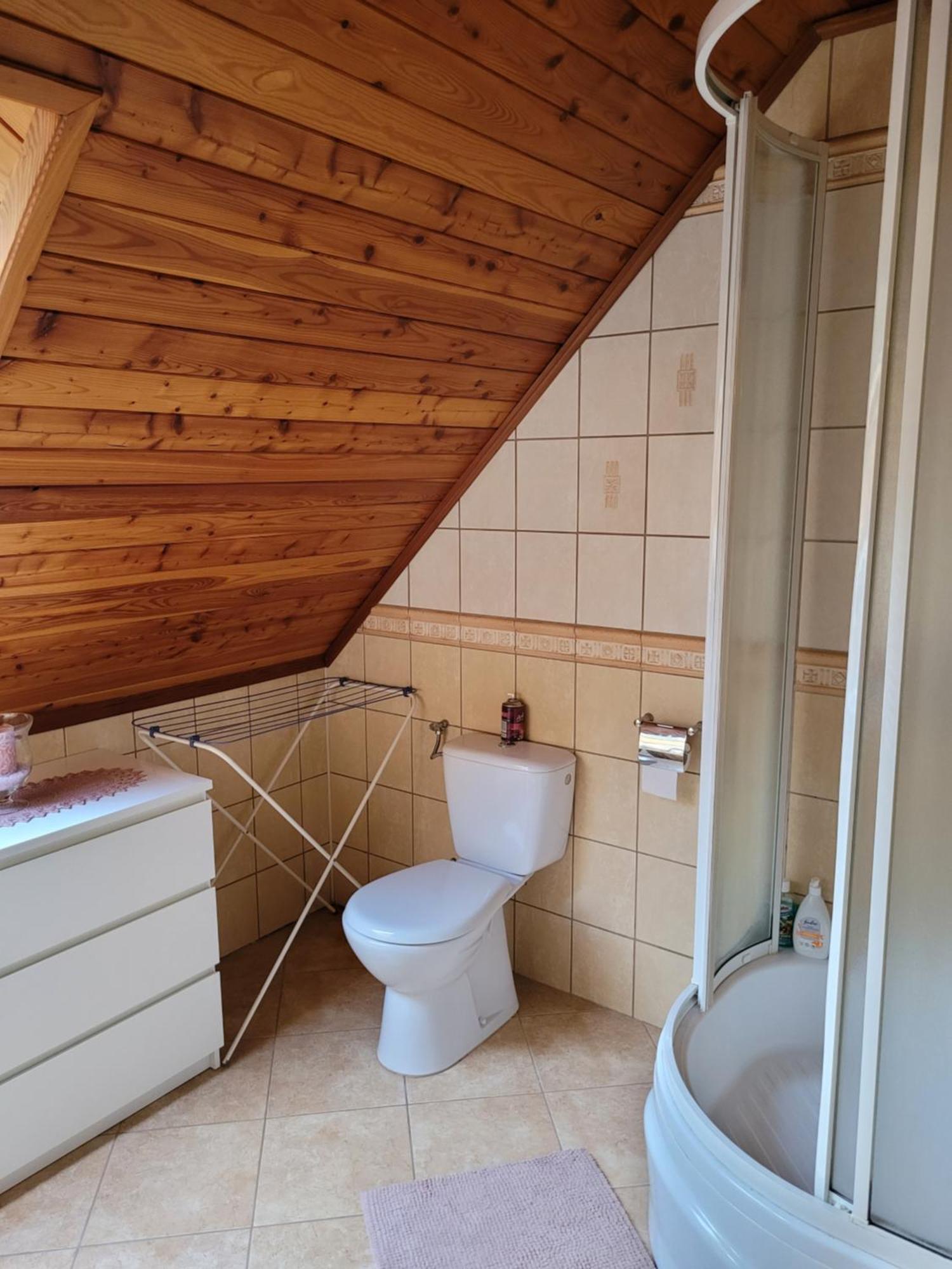 Dom W Gorach Sowich Niedzwiedzia Gawra,