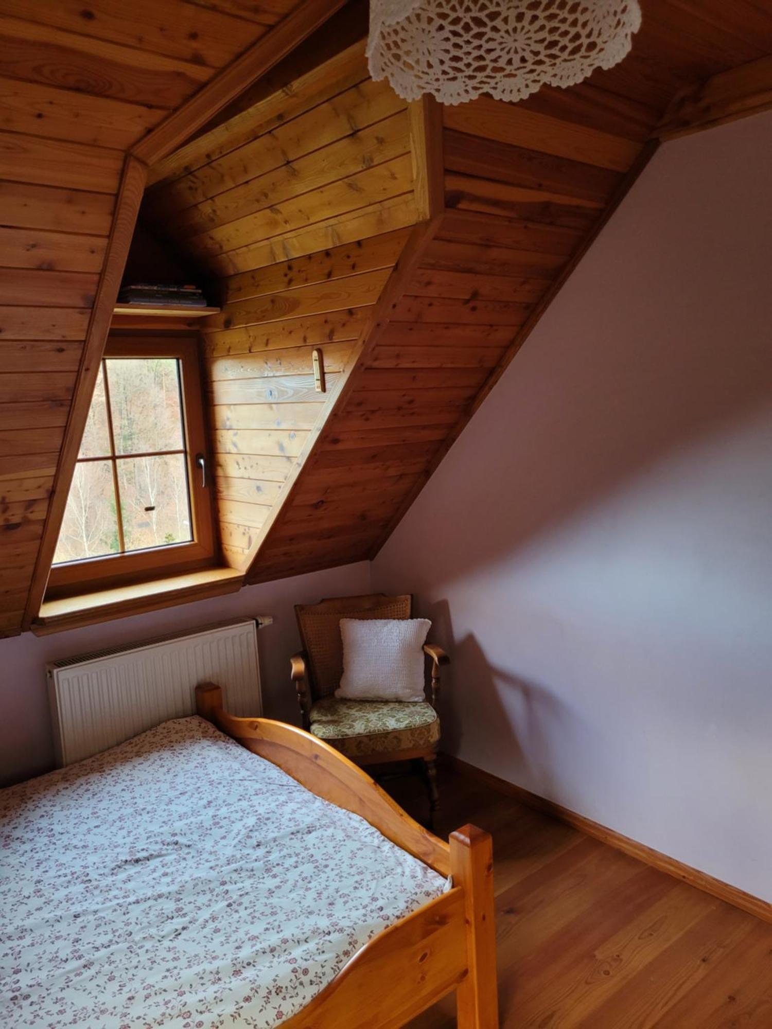 Dom W Gorach Sowich Niedzwiedzia Gawra, Holiday home